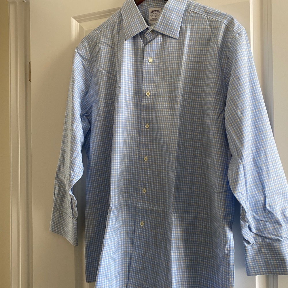 Brooks Brothers Non-Iron Blue & Yellow Small Plaid Shirt Size 16-32